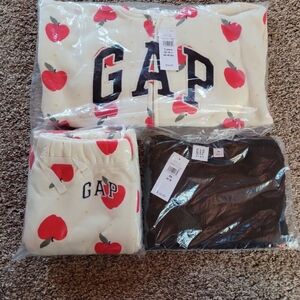 GAP Apple Print Hoodie and Sweatpants Set